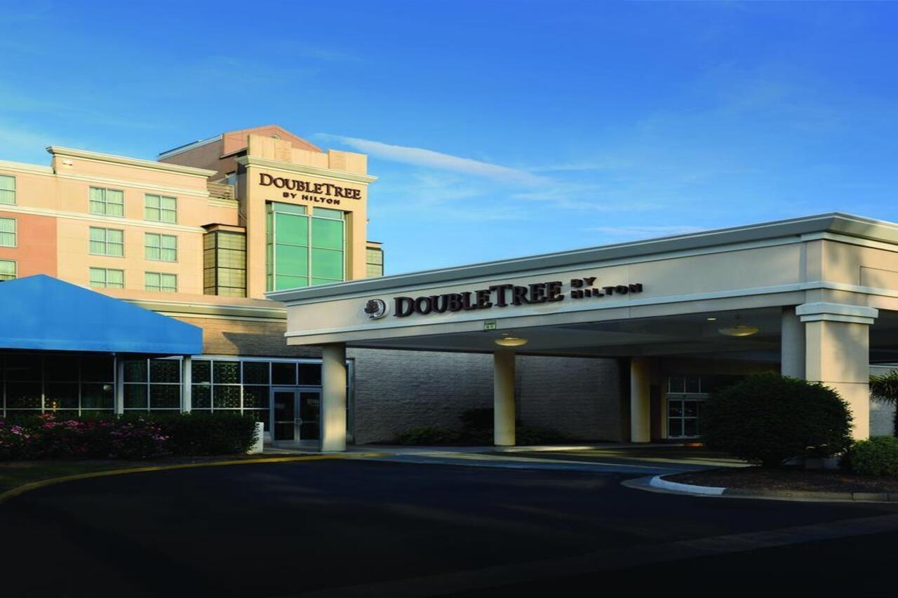 Doubletree By Hilton Norfolk Airport Hotel Exterior photo